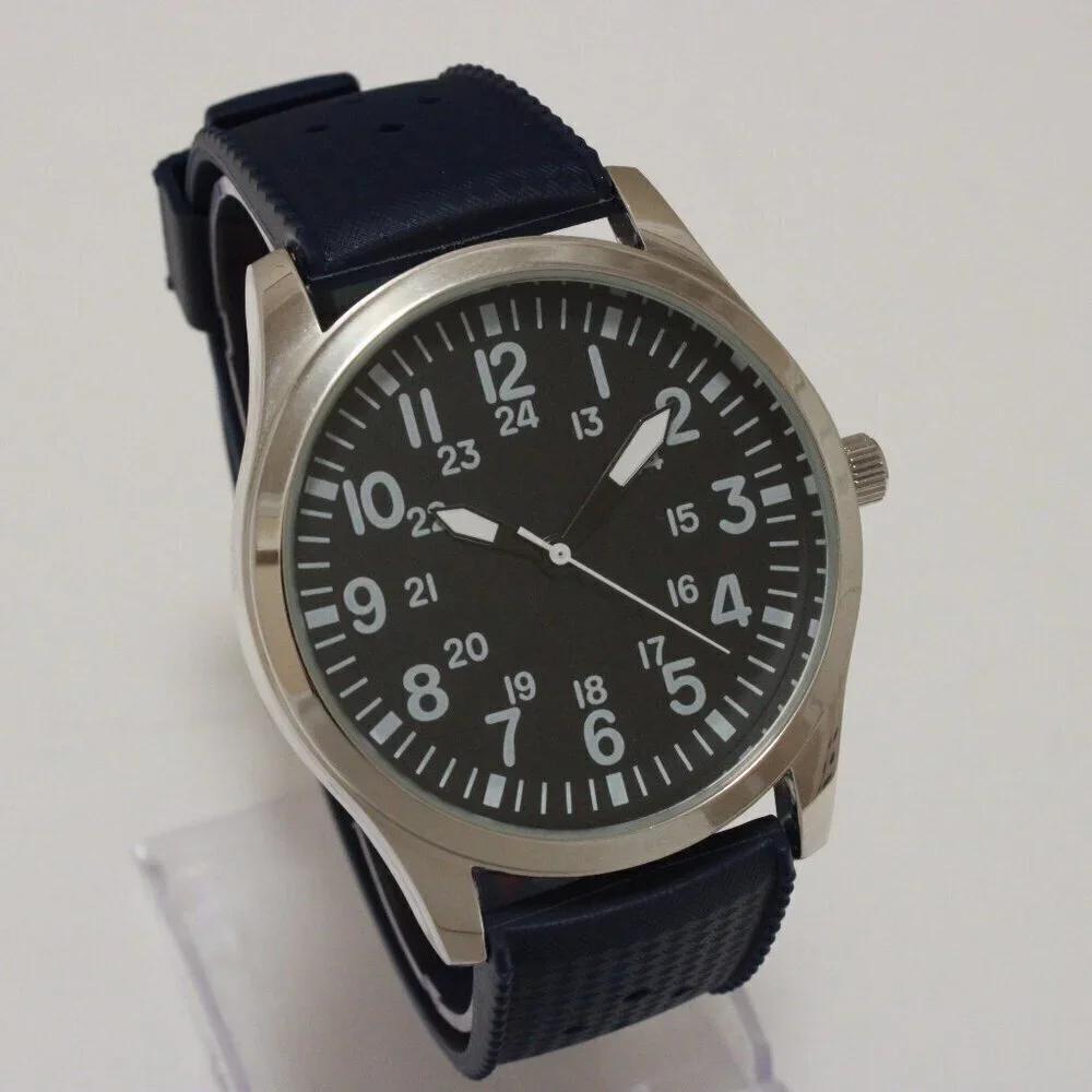 Men's Quartz Field Watch Silver Tone Case Blue Tropical Rubber Strap 42mm